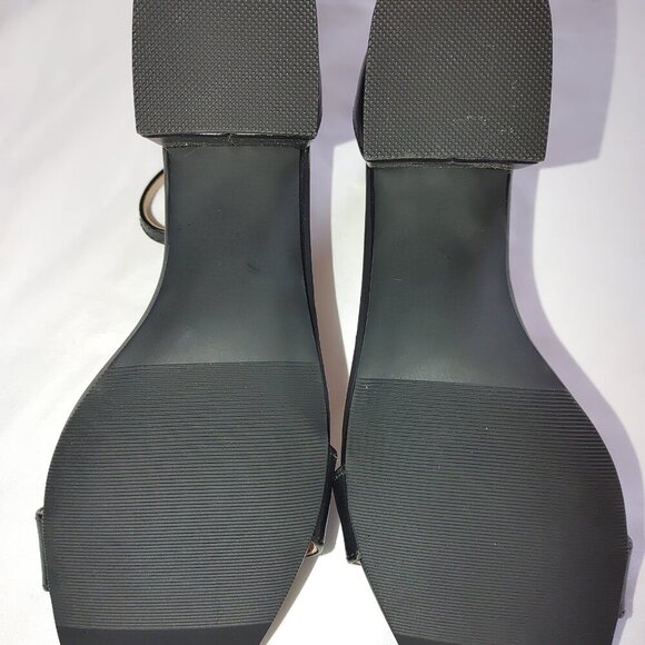 Madden Girl Women’s Block Heeled Sandal, Size 9 - Picture 4 of 4